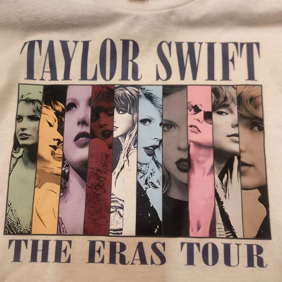 Taylor Swift The Eras Tour T-shirt Size Small - Picture 4 of 4
